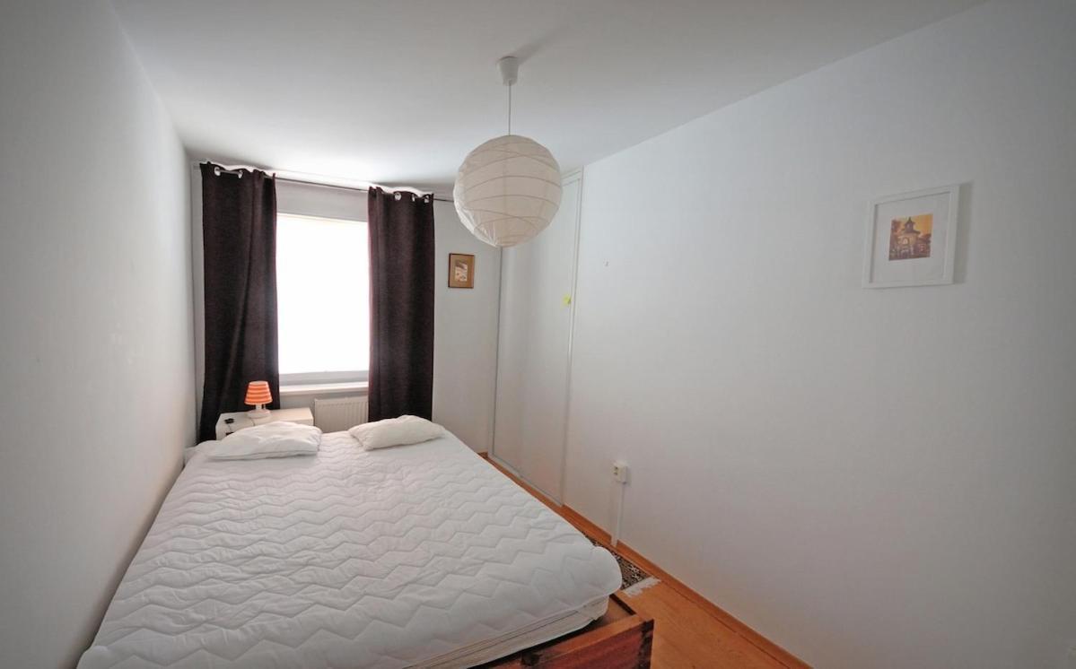 Pleasant Close To Center Apartment